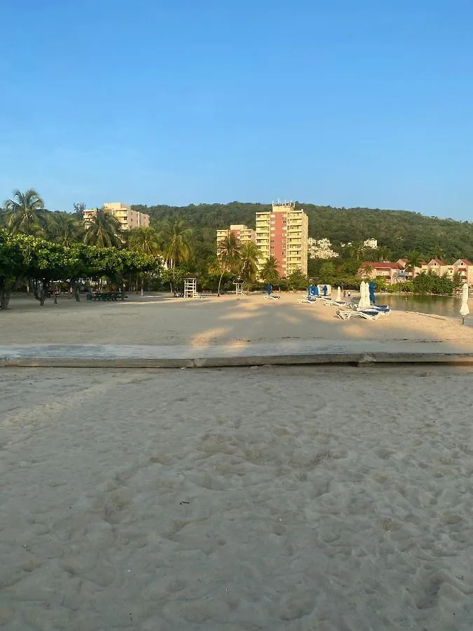 Turtle Beach Towers Condo Ocho Rios Jamaica